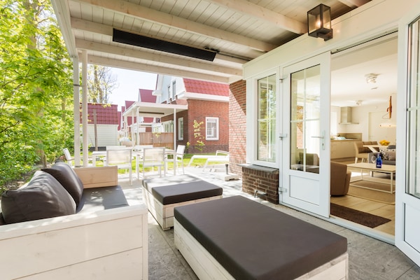 Foto van Villa in Dishoek bij Noordzee Strand - Vakantiehuis in Koudekerke - GardenSummer