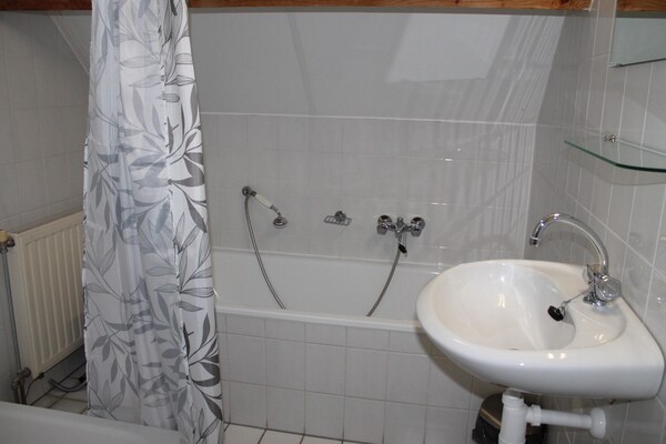 Foto van Gezellige badplaats in Zeeland - Vakantiehuis in Wemeldinge - BathRoom