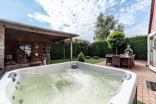 Foto van Heerlijk vakantiehuis met bubbelbad - Vakantiehuis in Wemeldinge - Wellness