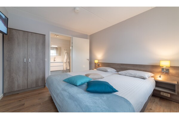 Foto van Villa in Zeeland bij Schone Stranden - Vakantiehuis in Colijnsplaat - BedRoom