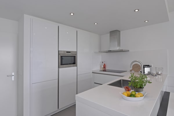 Foto van Uitje aan het water in Kamperland - Vakantiehuis in Kamperland - Kitchen