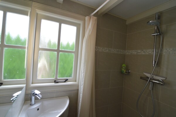 Foto van Vakantiehuis in Nieuwvliet bij Strand - Vakantiehuis in Nieuwvliet - BathRoom