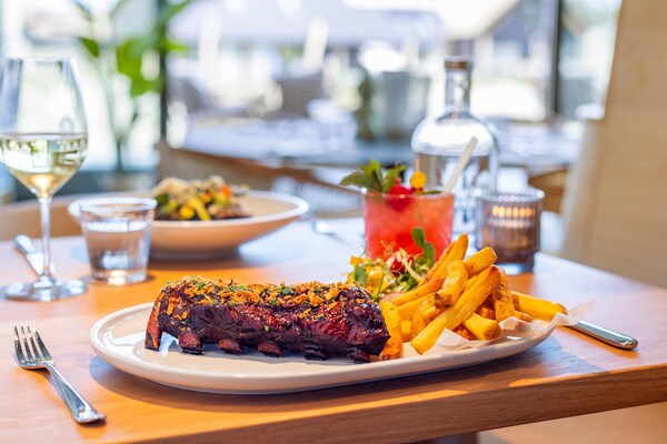 Foto van Luxe woning in Nieuwvliet-Bad met zwembad - Vakantiehuis in Nieuwvliet - Ambiance