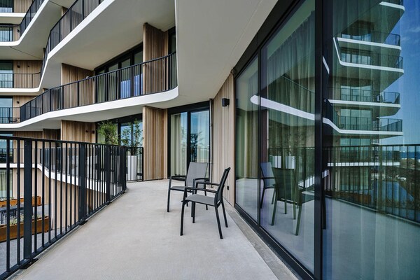 Foto van Appartement in Breskens met balkon - Vakantiehuis in Breskens - ExteriorSummer