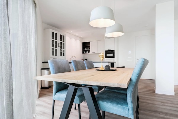 Foto van Appartement in Breskens met balkon - Vakantiehuis in Breskens - ExteriorSummer