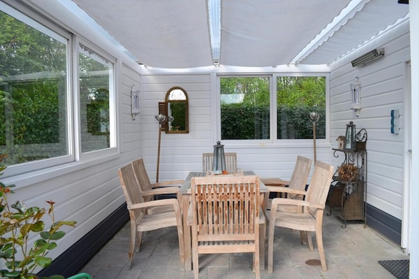 Foto van Zeeuwse woning met open haard - Vakantiehuis in Breskens - TerraceBalcony