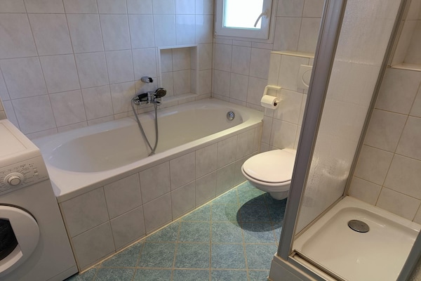 Foto van Zeeuwse woning met open haard - Vakantiehuis in Breskens - BathRoom