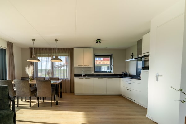 Foto van Vakantiehuis in Scherpenisse bij Pluimpot - Vakantiehuis in Scherpenisse - Kitchen