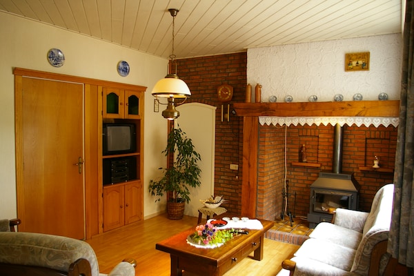 Foto van Boerderij in Ulicoten bij Bosroutes - Vakantiehuis in Ulicoten - LivingRoom