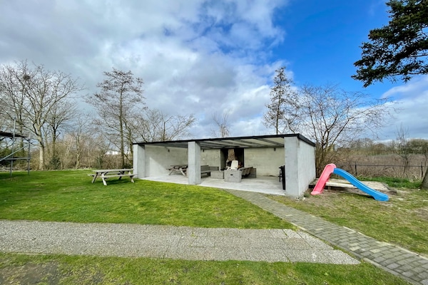 Foto van Vakantiehuis in Elsendorp met Tuin - Vakantiehuis in Elsendorp - GardenSummer