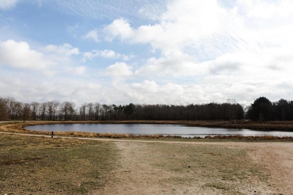 Foto van Chalet nabij Eindhoven in groene omgeving - Vakantiehuis in Mierlo - AreaSummer5KM