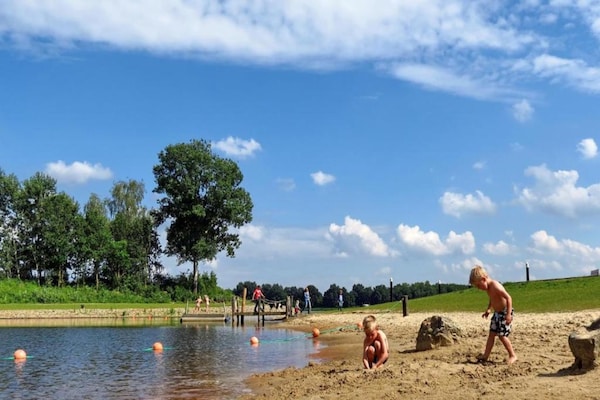 Foto van Luxe Lodge aan de Rijn met Uitzicht - Vakantiehuis in Well - AreaSummer20KM