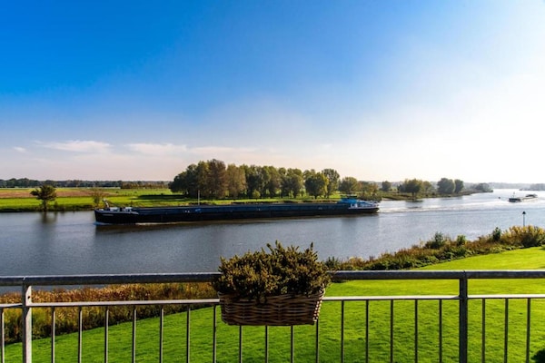 Foto van Safaritent op vakantiepark - Vakantiehuis in Arcen - AreaSummer20KM
