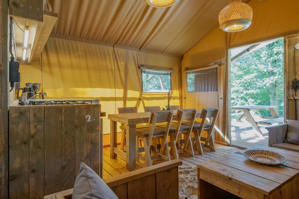 Foto van Safaritent op vakantiepark - Vakantiehuis in Arcen - LivingRoom