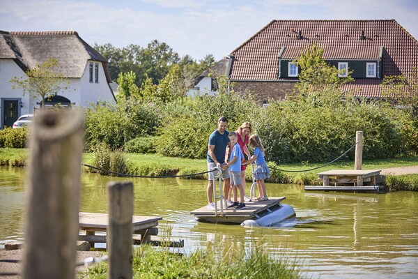 Foto van Bungalow in Limburg met Luxe Keuken - Vakantiehuis in Roggel - ParkFacilities