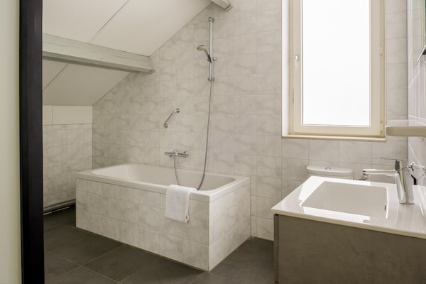 Foto van Reevallis Vakantiehuis, Vijlen - Vakantiehuis in Vijlen - BathRoom
