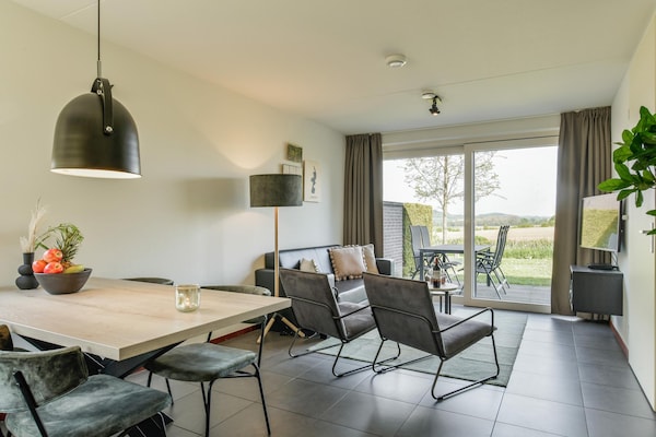 Foto van Reevallis Vakantiehuis, Vijlen - Vakantiehuis in Vijlen - DiningRoom