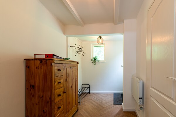 Foto van Vakantiehuis in Zelhem bij bos en golfbaan - Vakantiehuis in Zelhem - HallReception