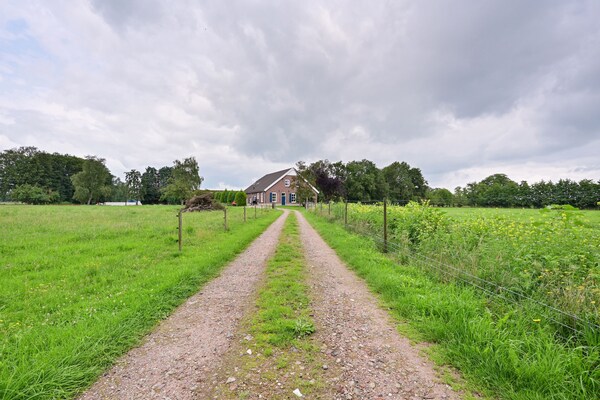 Foto van Gezellige vakantie op het platteland - Vakantiehuis in De Heurne - HallReception