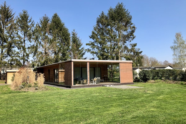 Foto van Rustiek-Chique Vakantiehuis - Vakantiehuis in Enter - ExteriorSummer