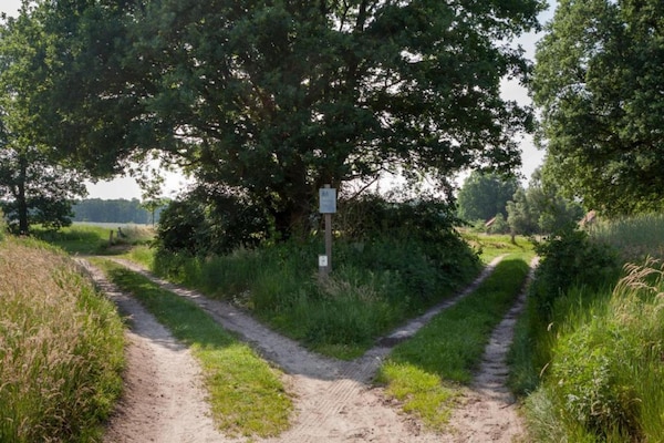 Foto van Chalet in Nederland met Privétuin - Vakantiehuis in Ootmarsum - AreaSummer5KM