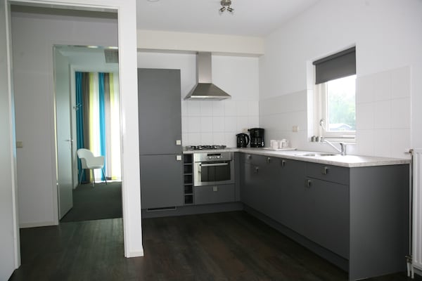 Foto van Villa met Solarium nr Hoogeveen - Vakantiehuis in Ruinen - Kitchen