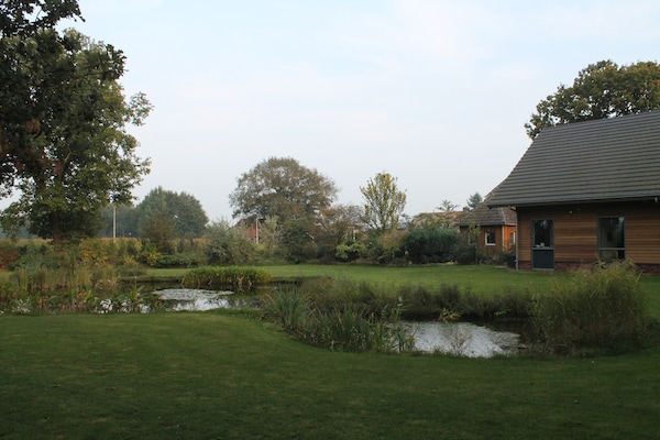 Foto van Villa in Luttenberg bij Nationaal Park - Vakantiehuis in Luttenberg - ExteriorSummer