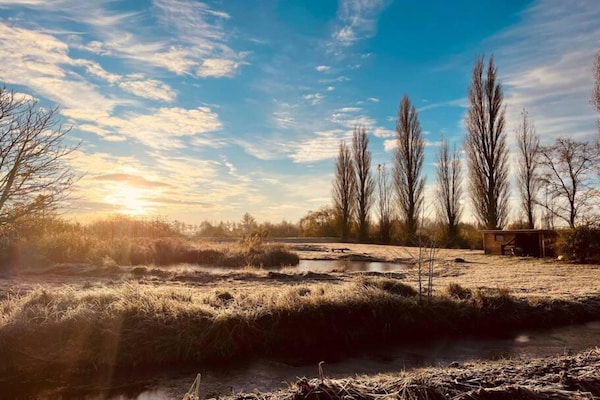 Foto van Verblijf aan het water met huisdieren - Vakantiehuis in Delfstrahuizen - AreaSummer20KM