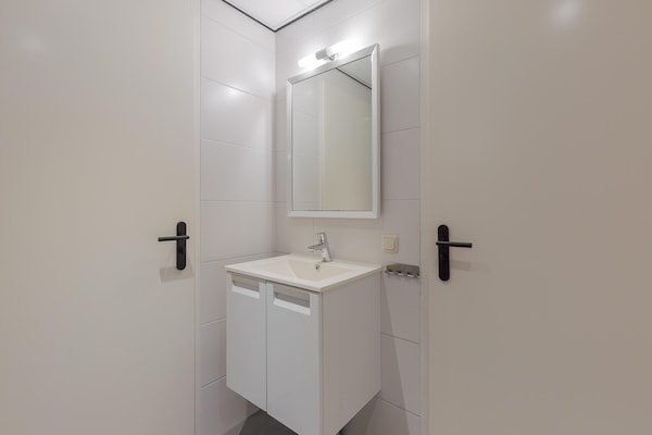 Foto van Appartement met uitzicht op het IJsselmeer - Vakantiehuis in Makkum - BathRoom
