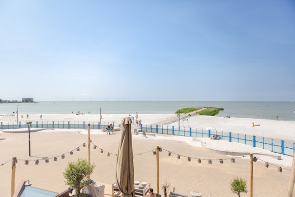 Foto van Appartement met uitzicht op het IJsselmeer - Vakantiehuis in Makkum - AreaSummer1KM