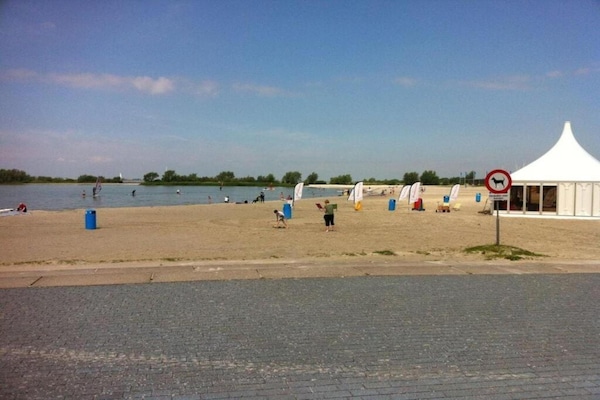 Foto van Villa met jacuzzi en sauna in Makkum - Vakantiehuis in Makkum - AreaSummer20KM