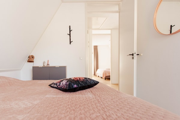 Foto van Villa met jacuzzi en sauna in Makkum - Vakantiehuis in Makkum - Untagged