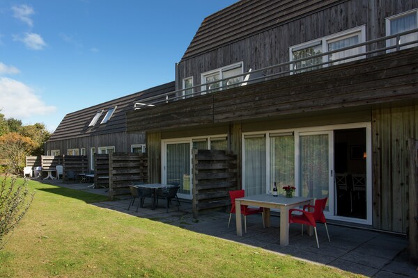 Foto van Appartement in Hollum bij de Zee - Vakantiehuis in Ameland - TerraceBalcony