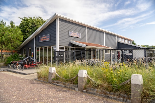 Foto van Hollum Bungalow Vlakbij het Strand - Vakantiehuis in Hollum - ParkFacilities