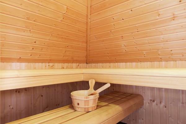 Foto van Bungalow met sauna en natuur - Vakantiehuis in Friesland - Wellness