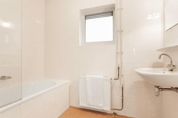 Foto van Vakantieverblijf in De Bloemert - Vakantiehuis in Midlaren - BathRoom