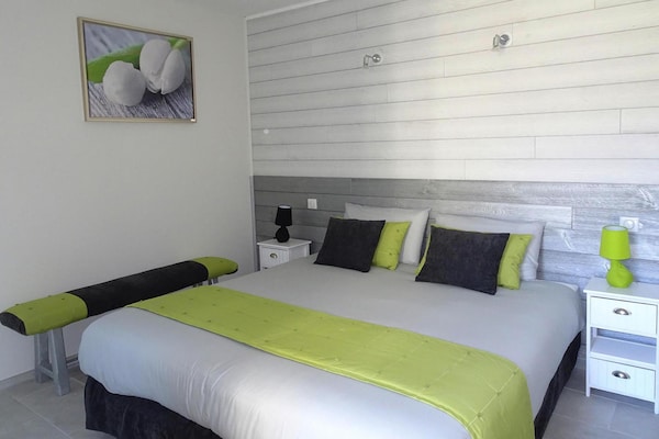 Foto van Huis in Normandië met Sauna & Kustsfeer - Vakantiehuis in Vinnemerville - BedRoom