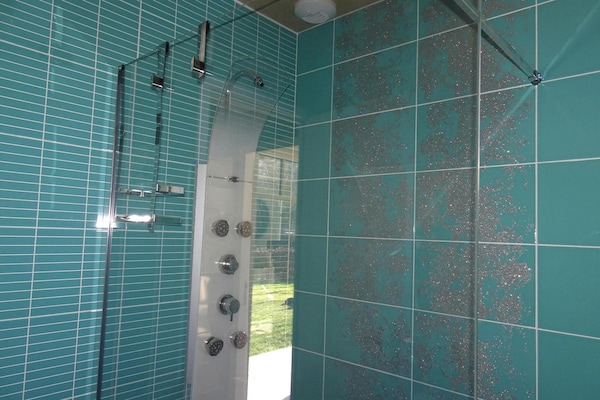 Foto van Huis in Normandië met Sauna & Kustsfeer - Vakantiehuis in Vinnemerville - BathRoom