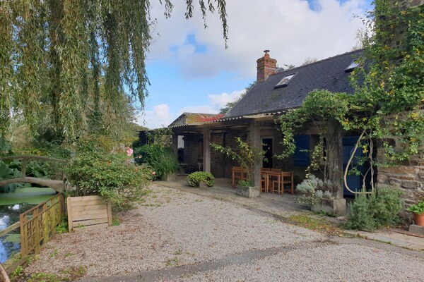 Foto van Huis in Cotentin bij Barneville-Carteret - Vakantiehuis in St. Sauveur-le-Vicomte - ExteriorSummer