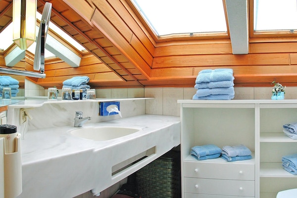 Foto van Chalet in Dienten met Ski-In Toegang - Vakantiehuis in Dienten am Hochkönig - BathRoom