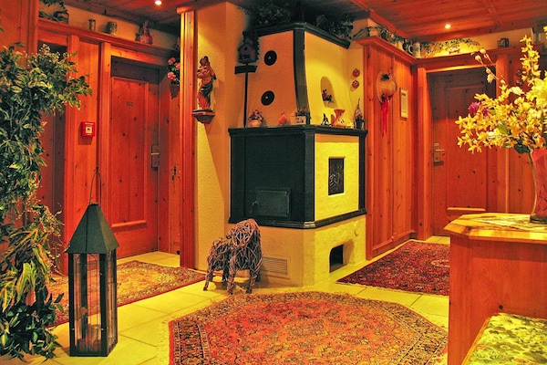 Foto van Chalet in Dienten met Ski-In Toegang - Vakantiehuis in Dienten am Hochkönig - LivingRoom