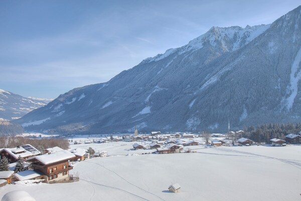 Foto van Appartement in Krimml met balkon - Vakantiehuis in Krimml - AreaWinter1KM