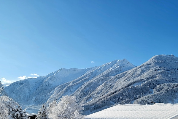 Foto van Appartement in Hohe Tauern met Bergzicht - Vakantiehuis in Neukirchen - AreaWinter20KM