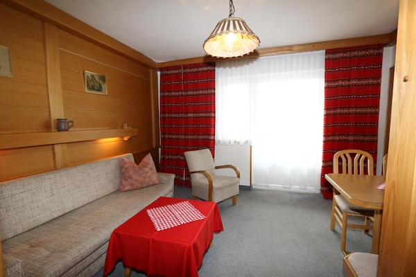 Foto van Appartement in Vorberg bij Dachstein Gletsjer - Vakantiehuis in Ramsau am Dachstein - LivingRoom