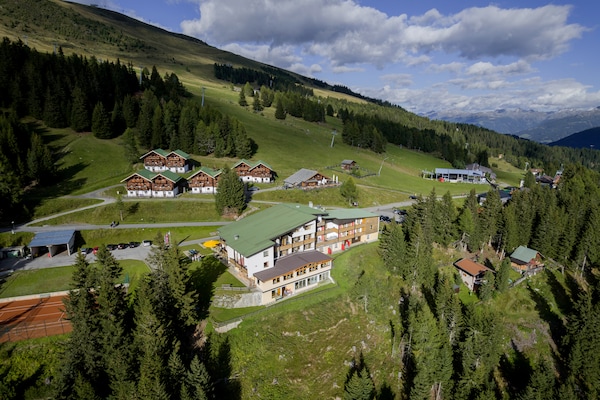 Foto van Chalet op Zettersfeld met Dolomietenuitzicht - Vakantiehuis in Thurn/Lienz - ExteriorSummer