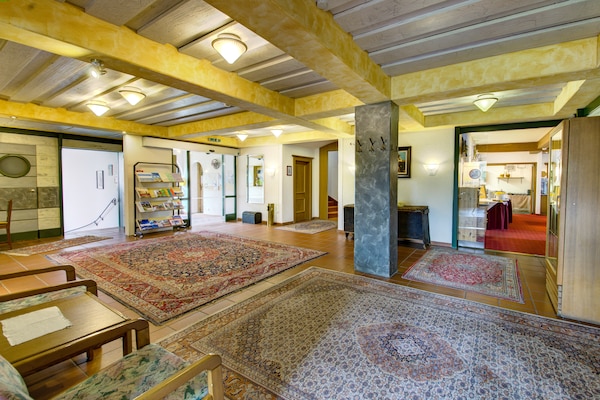 Foto van Chalet op Zettersfeld met Dolomietenuitzicht - Vakantiehuis in Thurn/Lienz - HallReception