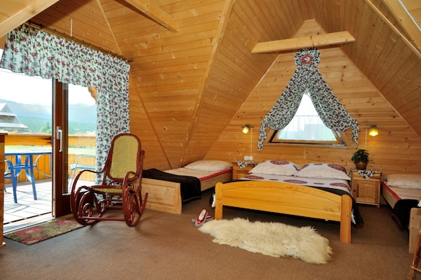 Foto van Huisje met uitzicht op het Tatragebergte - Vakantiehuis in Miasto Murzasichle - BedRoom