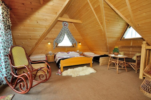 Foto van Huisje met uitzicht op het Tatragebergte - Vakantiehuis in Miasto Murzasichle - BedRoom