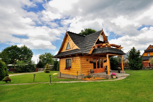 Foto van Huisje met uitzicht op het Tatragebergte - Vakantiehuis in Miasto Murzasichle - ExteriorSummer