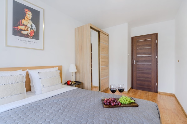 Foto van Appartement met eigen balkon - Vakantiehuis in Warszawa 2 - BedRoom